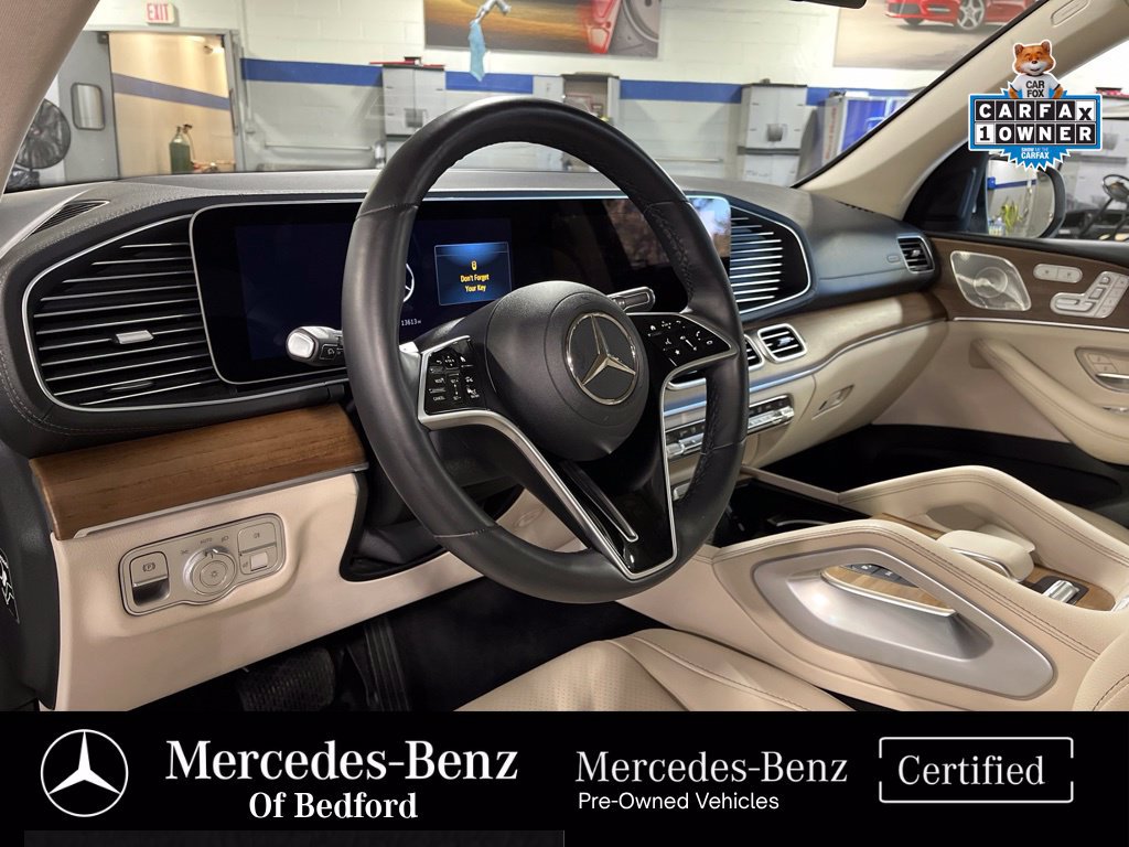 Used 2024 Mercedes-Benz GLS 450 4MATIC image 11