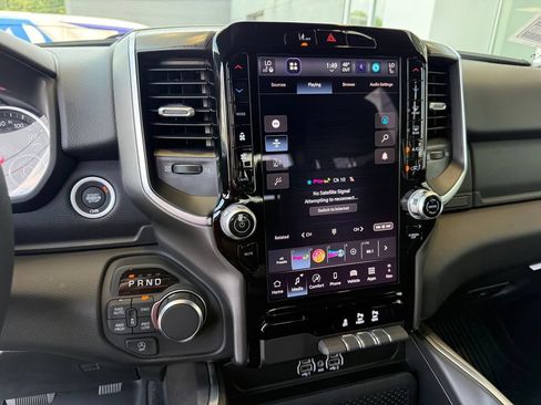 New 2026 RAM 1500 Big Horn AWD/4WD image 13