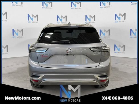 Used 2021 Buick Envision Avenir w/ Technology Package II AWD/4WD image 4