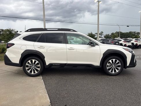 Certified 2024 Subaru Outback Limited AWD/4WD image 4