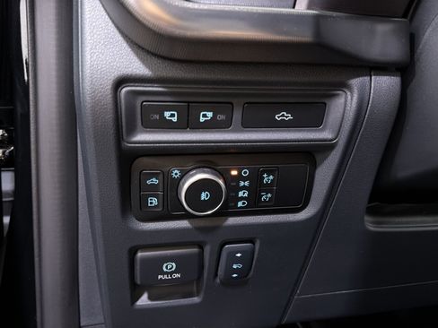 Used 2024 Ford F150 Platinum AWD/4WD image 30