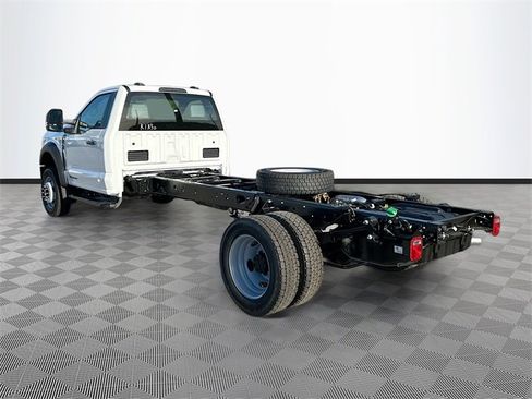 New 2026 Ford F550 4WD image 4