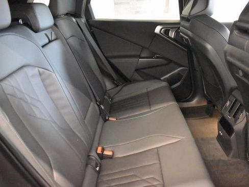 New 2026 BMW X3 xDrive30 w/ Premium Package image 18