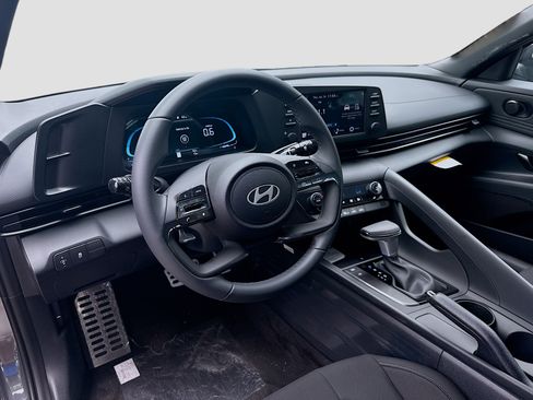 New 2026 Hyundai Elantra Sport w/ Cargo Package FWD image 7