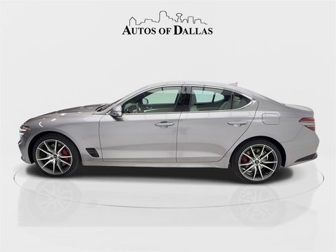 Used 2025 Genesis G70 2.5T image 6