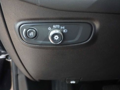 Certified 2024 Chevrolet Equinox LS w/ LS Convenience Package image 25