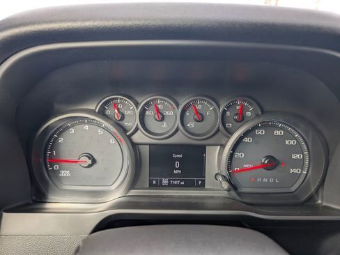 Used 2019 Chevrolet Silverado 1500 Custom w/ Custom Value Package image 14