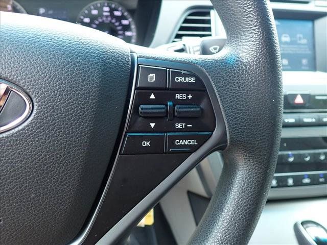 Used 2017 Hyundai Sonata Sport FWD image 13