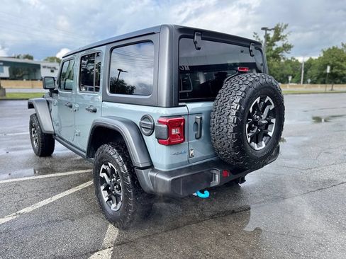 Used 2024 Jeep Wrangler Unlimited Rubicon 4xe w/ Dual Top Group AWD/4WD image 4