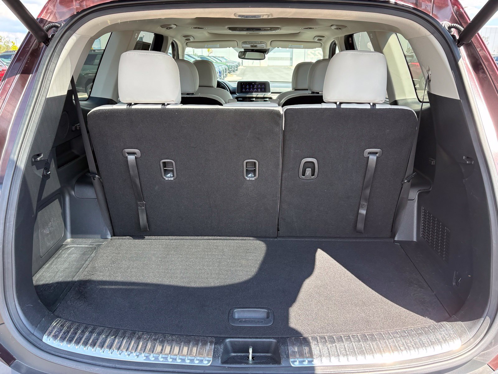 Used 2022 Kia Telluride SX w/ Towing Package AWD/4WD image 10
