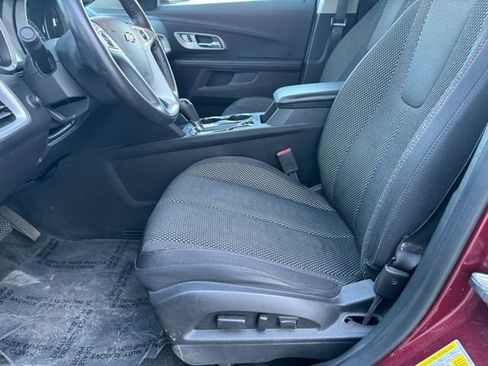 Used 2017 Chevrolet Equinox LT w/ Convenience Package AWD/4WD image 5
