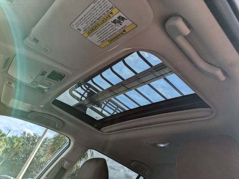 Used 2018 Subaru Outback 3.6R Touring w/ Popular Package #3 image 23