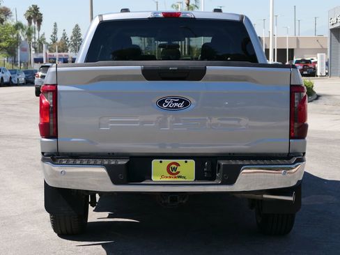 Used 2025 Ford F150 XLT w/ Equipment Group 301A Standard AWD/4WD image 4