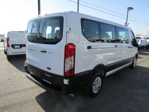 Used 2023 Ford Transit 350 XLT image 7