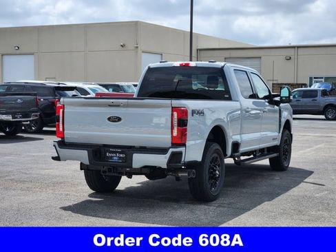 New 2026 Ford F250 Lariat w/ Black Appearance Package AWD/4WD image 7