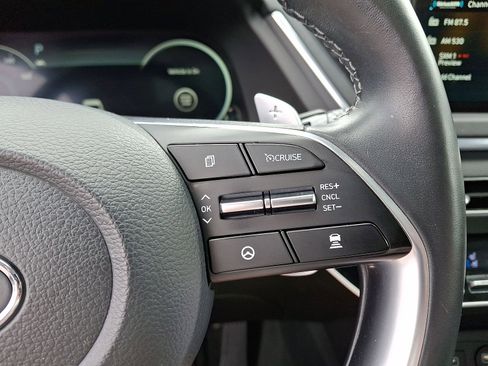 Used 2023 Hyundai Sonata Limited image 24