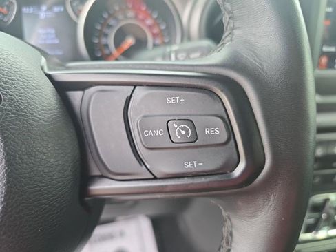 Used 2023 Jeep Wrangler Unlimited Sport AWD/4WD image 17