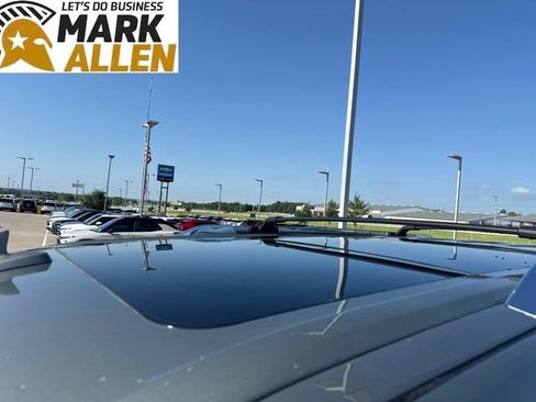 Used 2019 Ford Expedition Platinum AWD/4WD image 7