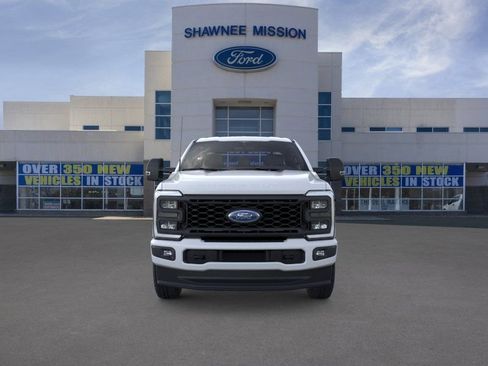 New 2025 Ford F250 XL w/ STX Appearance Package AWD/4WD image 6