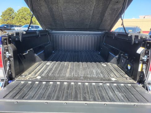 Used 2023 Toyota Tacoma TRD Off-Road AWD/4WD image 23