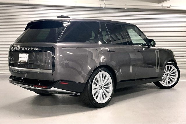 New 2026 Land Rover Range Rover SE AWD/4WD image 4