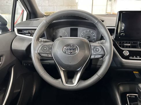 Used 2024 Toyota Corolla SE w/ SE Premium Package FWD image 16