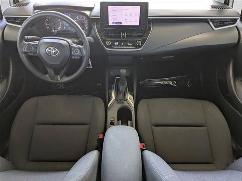 Used 2023 Toyota Corolla LE FWD image 17
