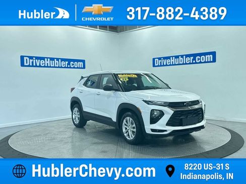 Used 2022 Chevrolet TrailBlazer LS image 1