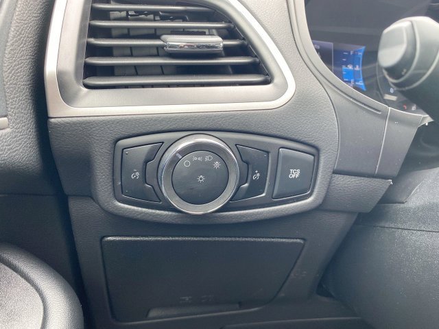 Used 2024 Ford Edge SEL AWD/4WD image 18