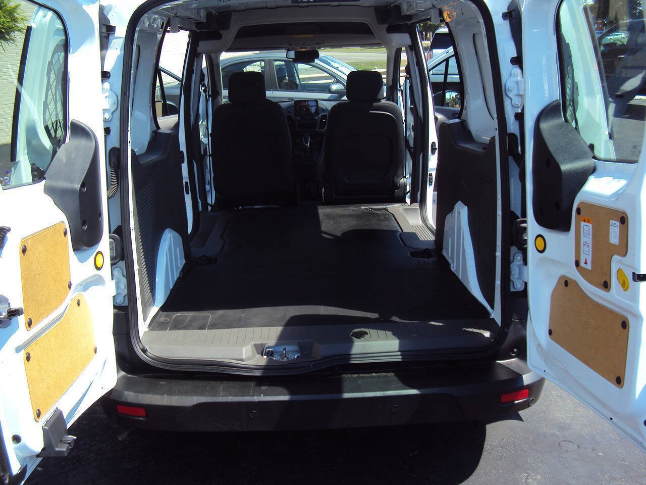 Used 2022 Ford Transit Connect XL FWD image 13
