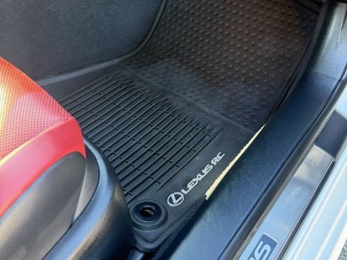 Used 2015 Lexus RC F image 19