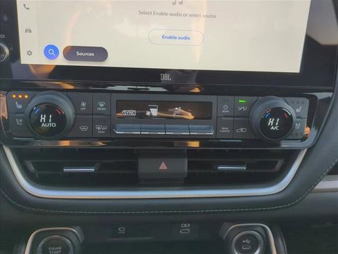 Certified 2025 Toyota Grand Highlander Platinum image 19