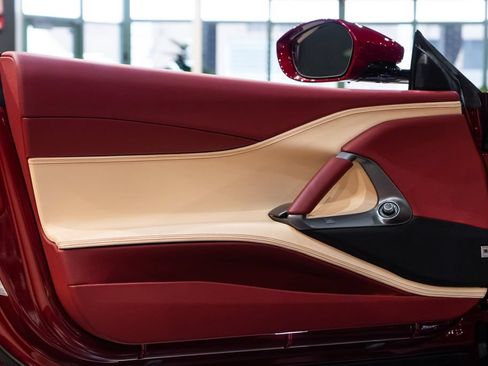 Certified 2022 Ferrari 812 GTS RWD image 24
