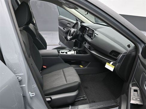 New 2026 Nissan Rogue SV image 40