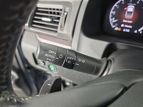 Used 2025 Honda Ridgeline Sport image 25