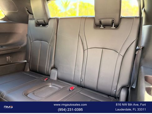 Used 2025 INFINITI QX60 Luxe w/ Black Edition FWD image 14
