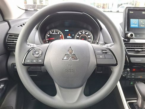 New 2026 Mitsubishi Eclipse Cross LE image 10