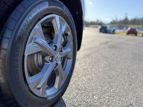 Certified 2026 Honda HR-V LX image 11