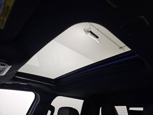 Used 2024 Toyota Tacoma TRD Sport image 29