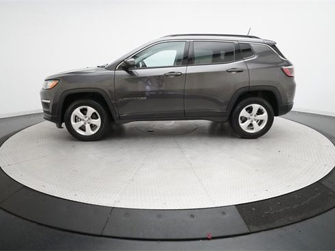 Used 2020 Jeep Compass Latitude w/ Cold Weather Group image 23