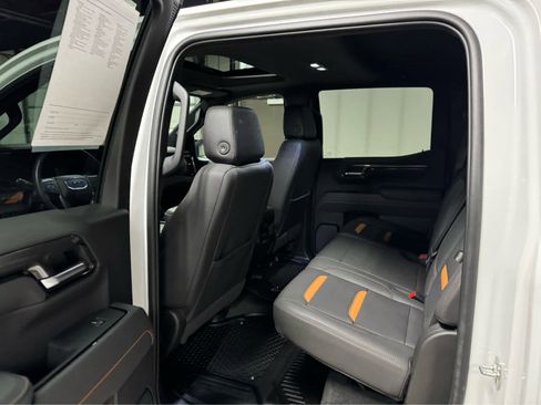 Certified 2025 GMC Sierra 1500 AT4 w/ AT4 Premium Package image 15