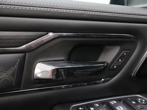 Used 2023 RAM 1500 Limited AWD/4WD image 47