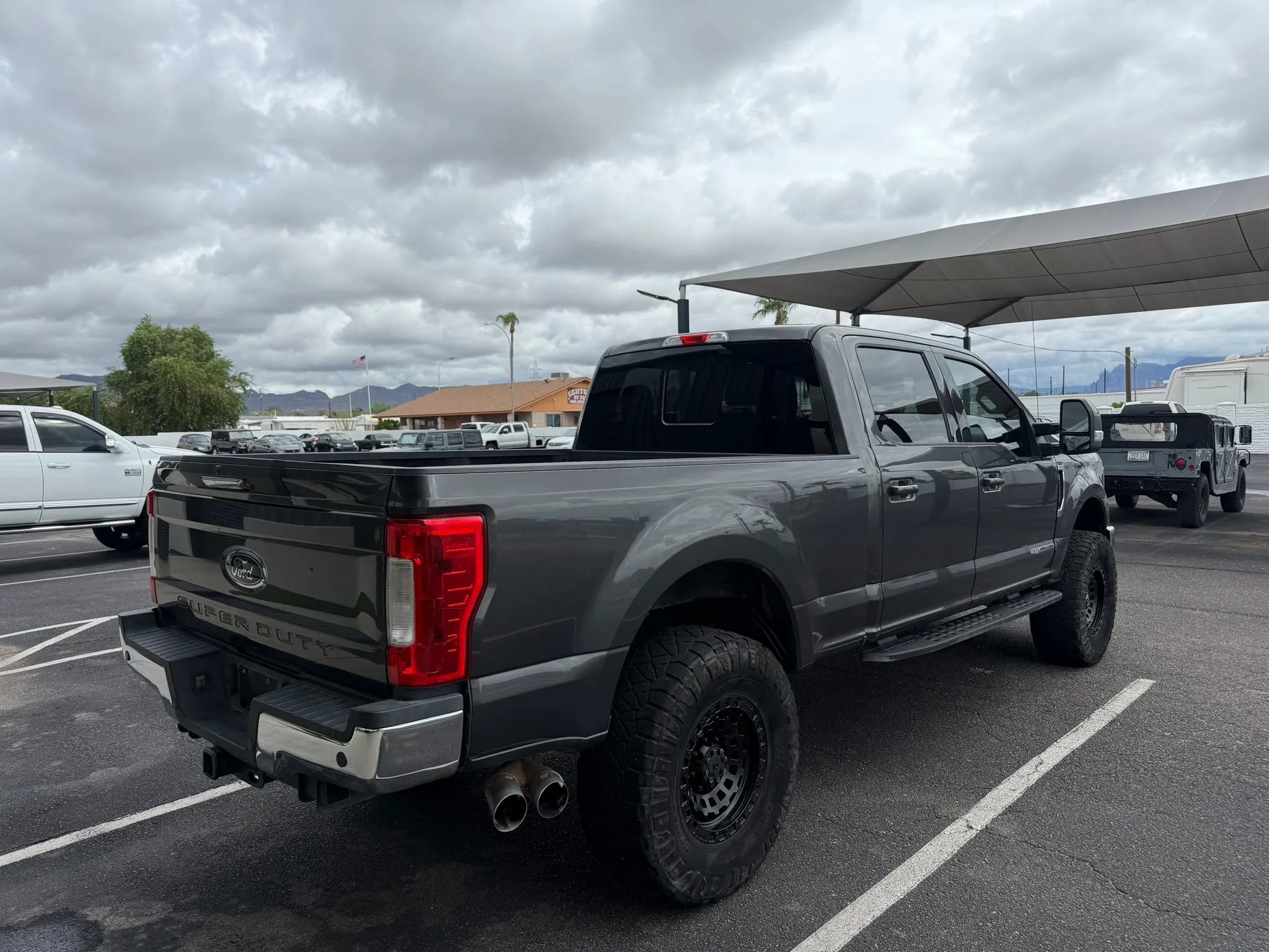 Used 2018 Ford F350 Lariat AWD/4WD image 11