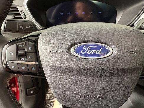 Certified 2026 Ford Escape Platinum w/ Premium Technology Package AWD/4WD image 24