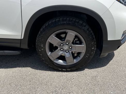 Certified 2024 Honda Ridgeline TrailSport image 10