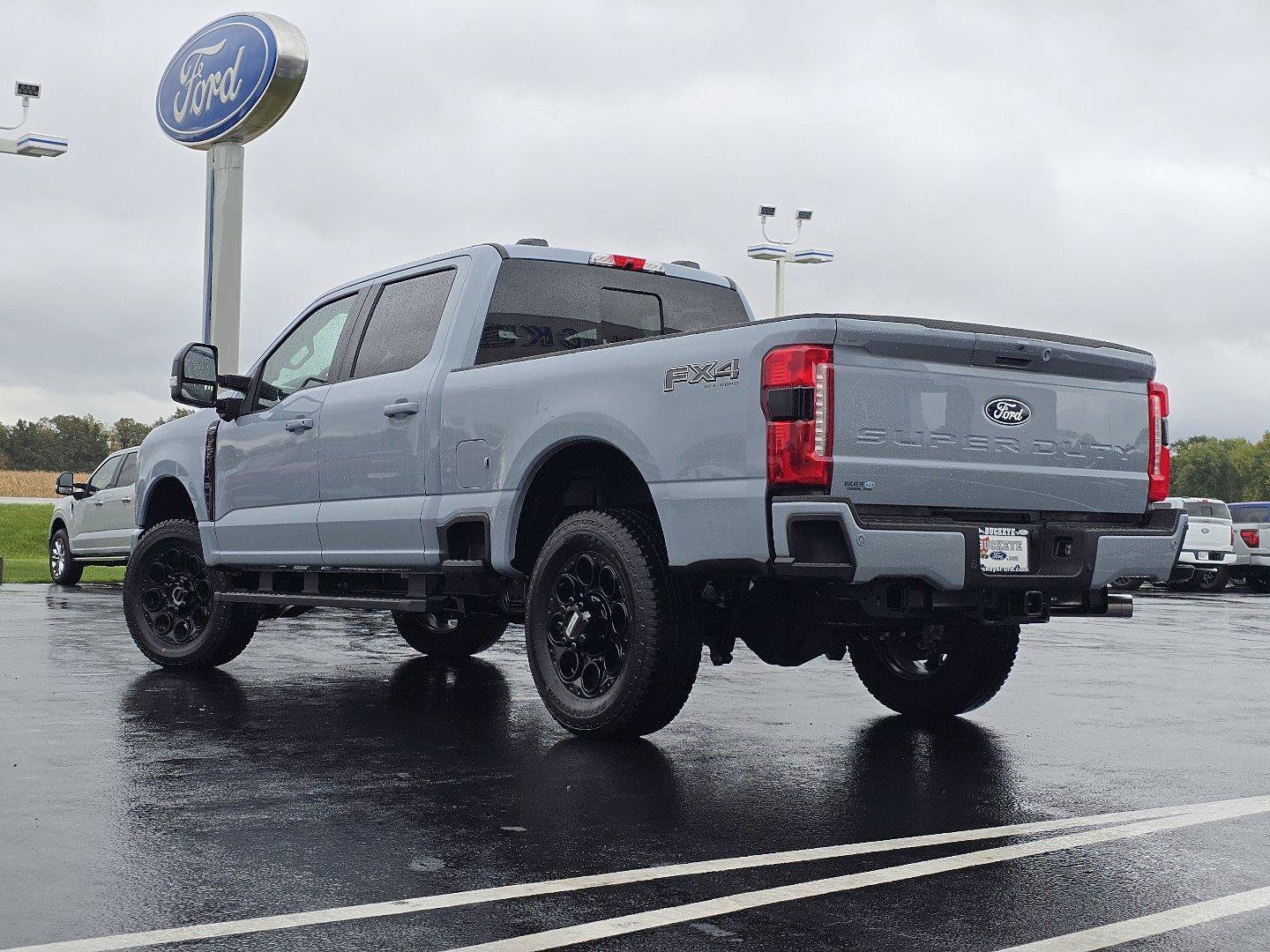 New 2027 Ford F350 Lariat w/ Black Appearance Package AWD/4WD image 12