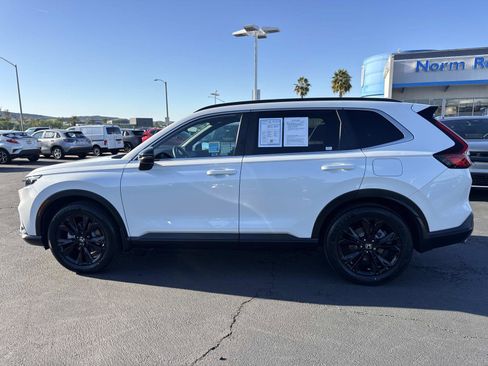 Certified 2023 Honda CR-V Sport Touring image 2