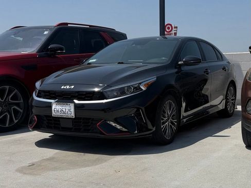 Used 2024 Kia Forte GT-Line w/ GT-Line Premium Package FWD image 3