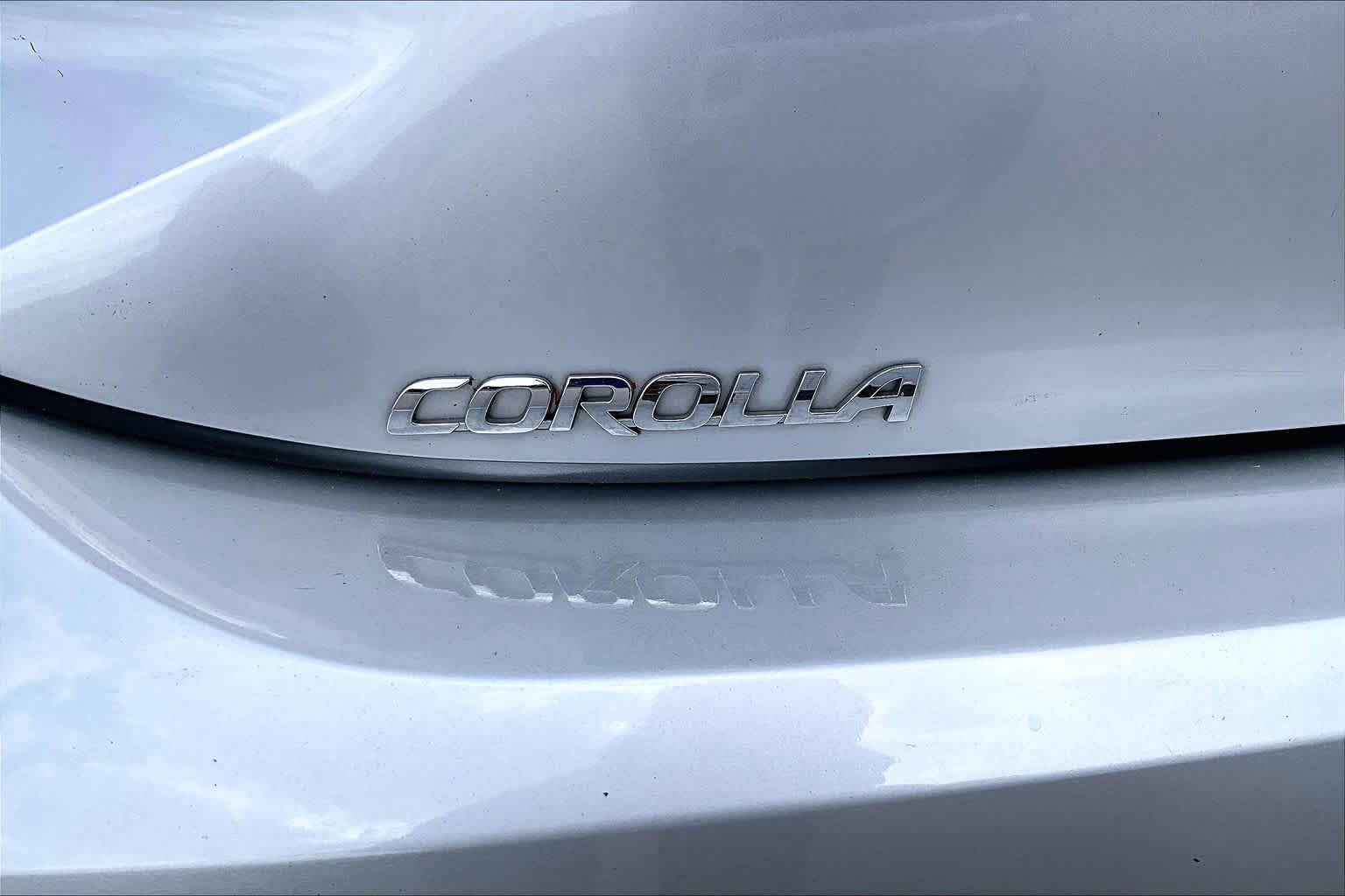 Used 2022 Toyota Corolla SE FWD image 10