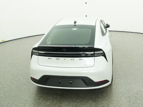 New 2026 Toyota Prius Plug-In Hybrid image 7